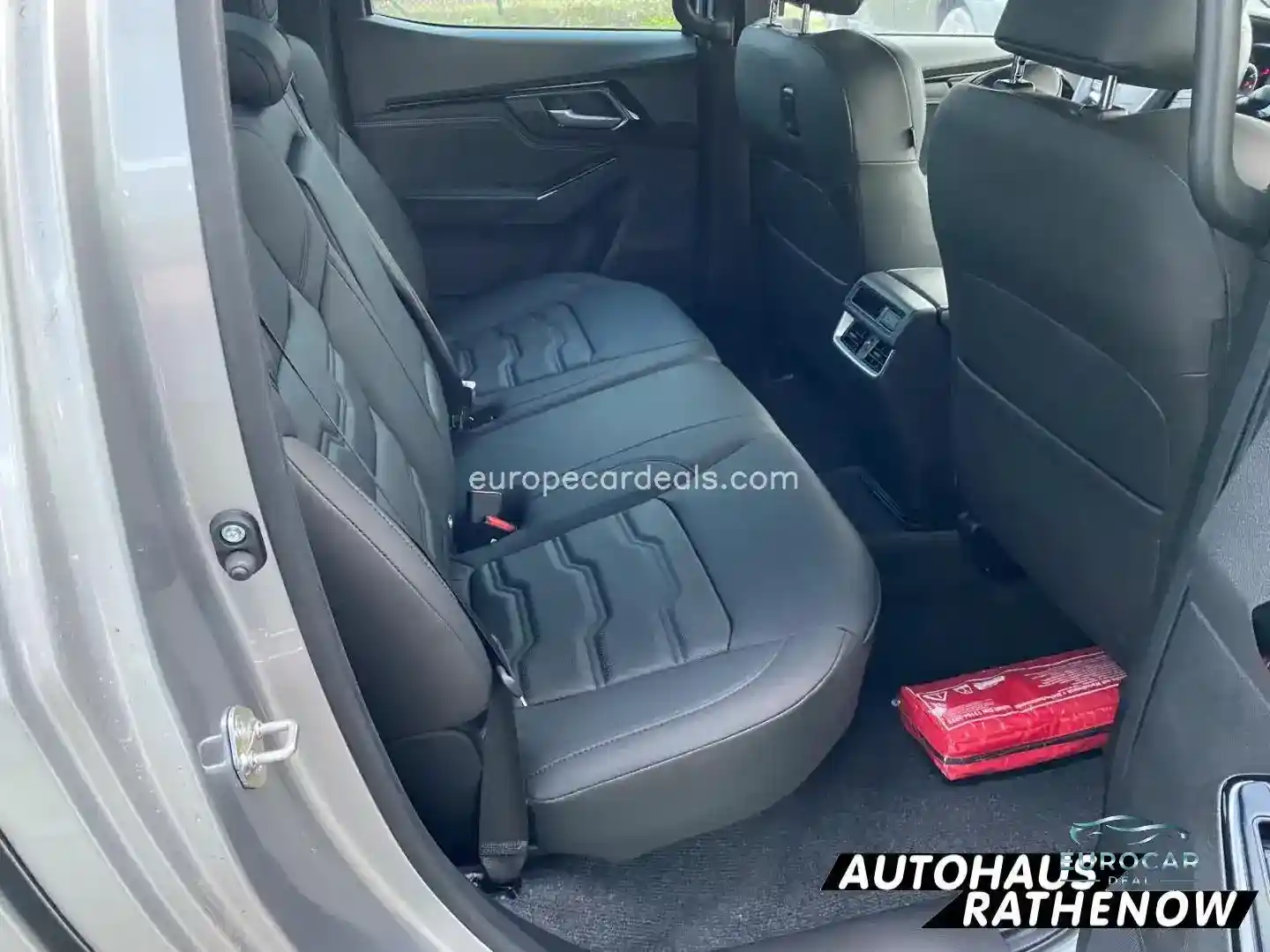 Double Cab 4WD V-CROSS Allrad Leder LED Me