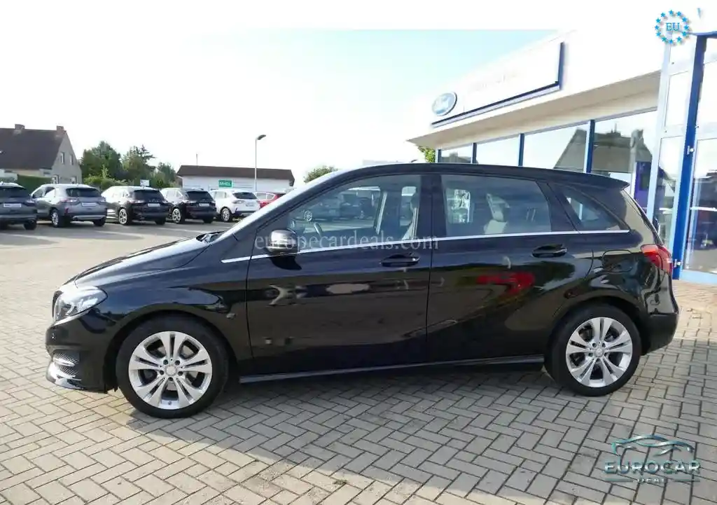 Mercedes-Benz B 200