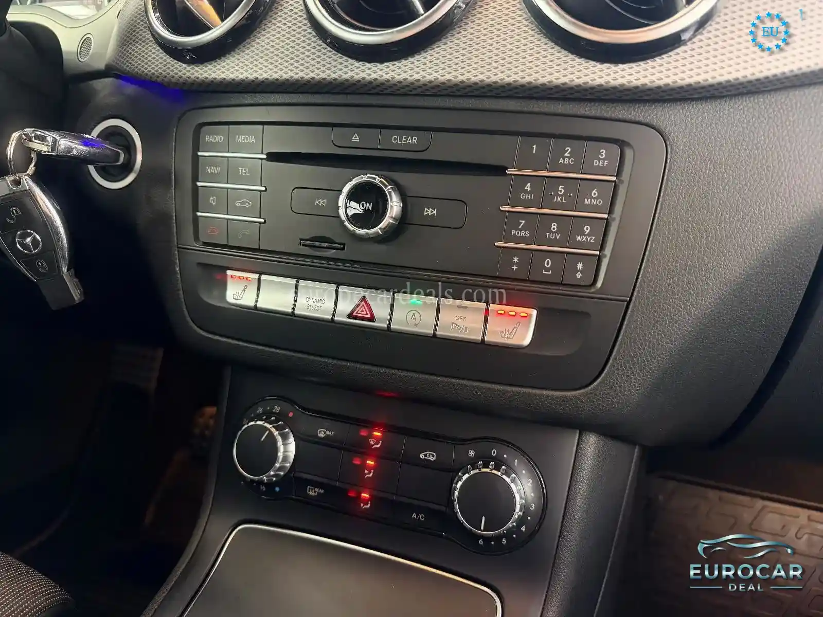 Mercedes-Benz B 180