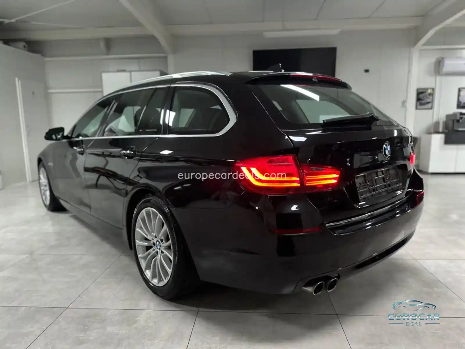 BMW 525