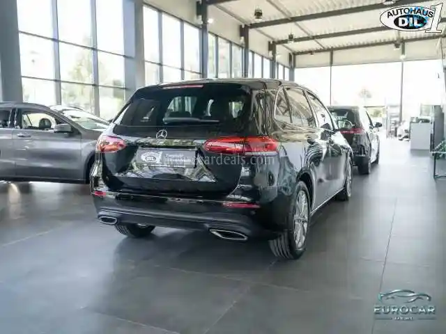Mercedes-Benz B 250