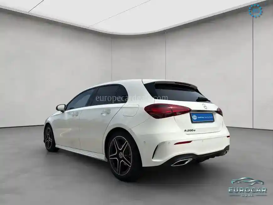 Mercedes-Benz A 200