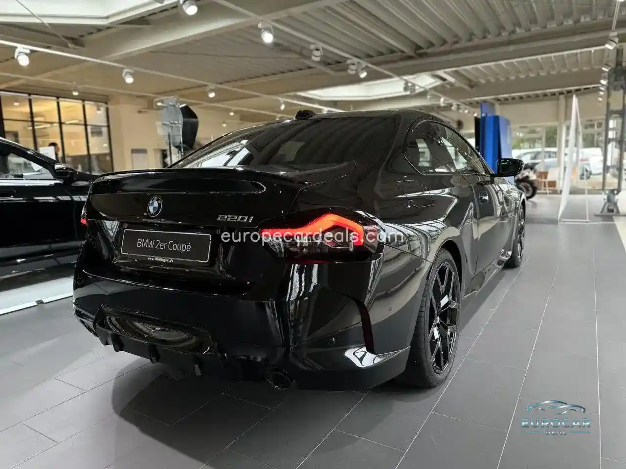 BMW 220