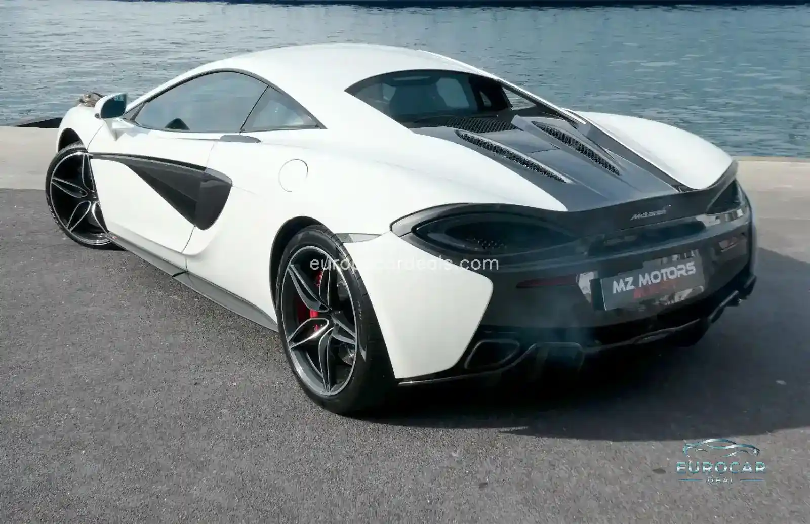 McLaren 570S
