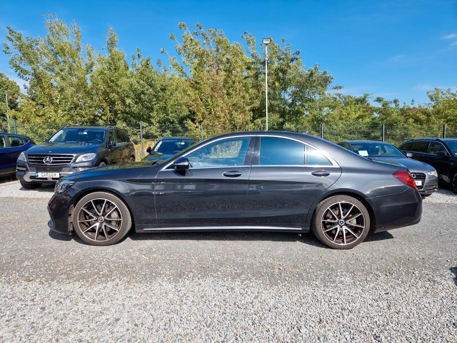 Mercedes-Benz S 560