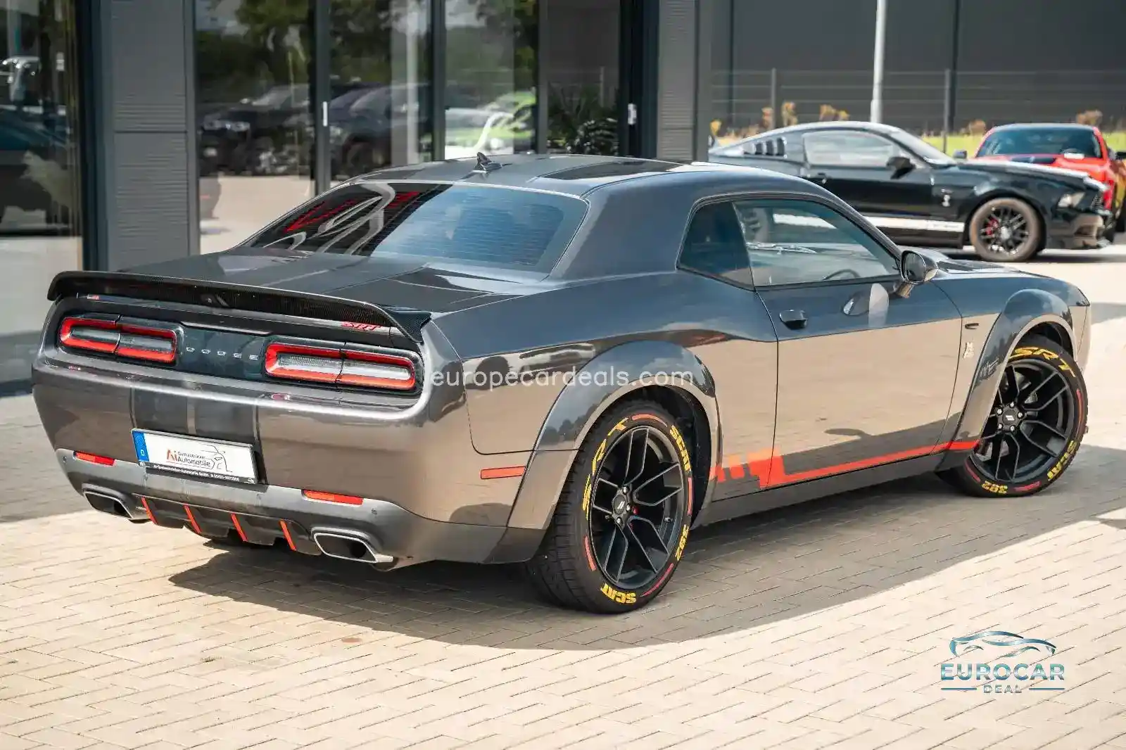 Dodge Challenger