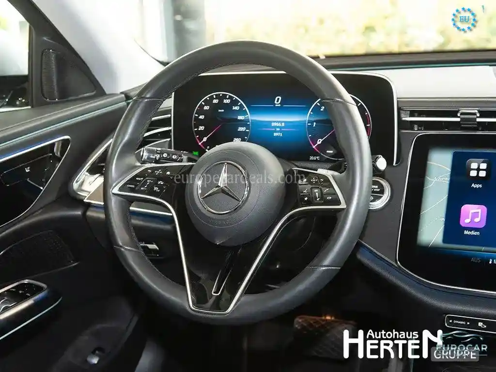 Mercedes-Benz E 220