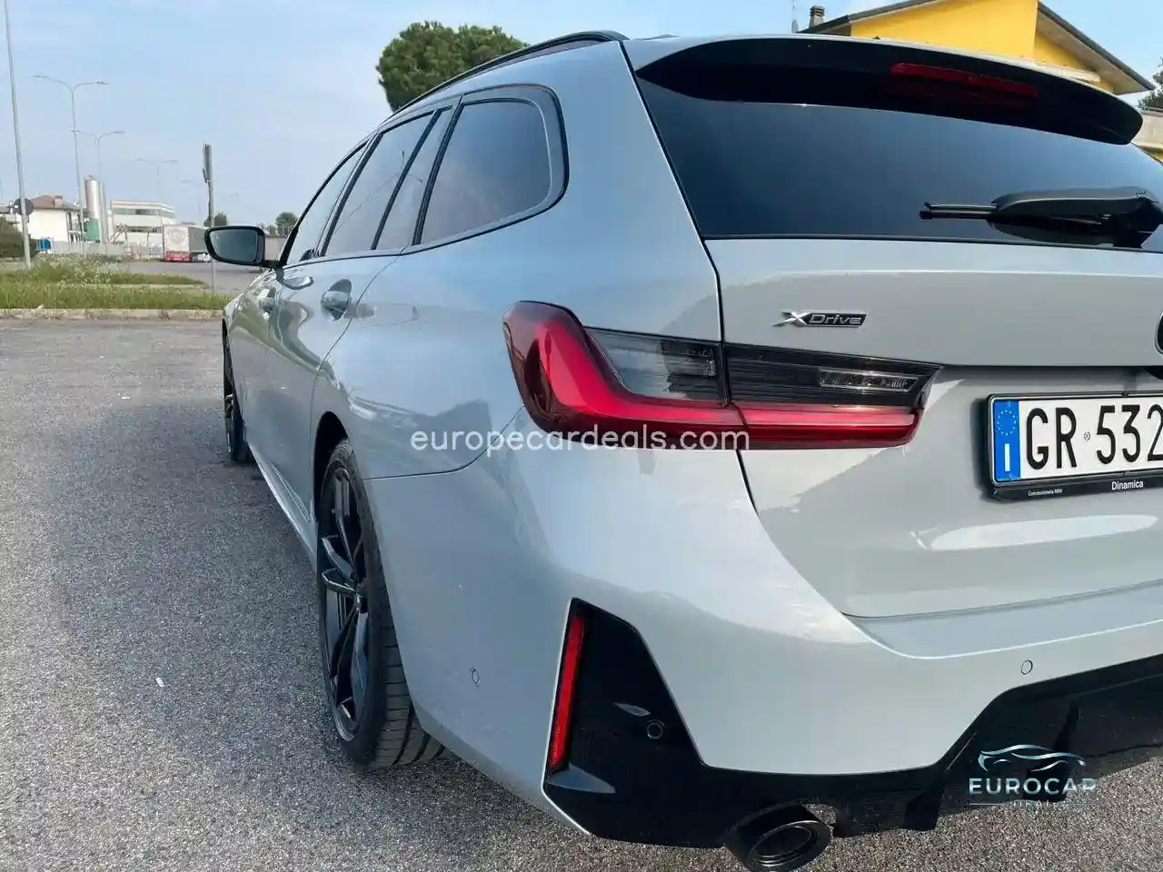 BMW 320