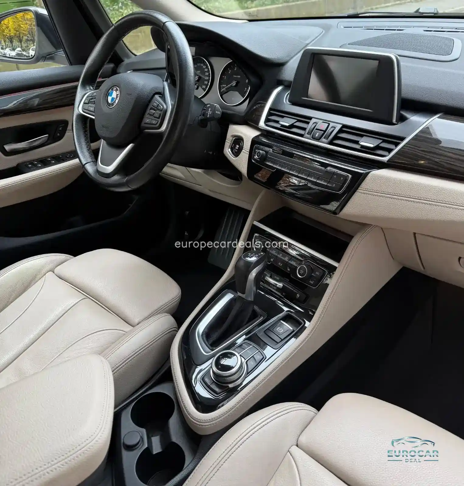 BMW 220