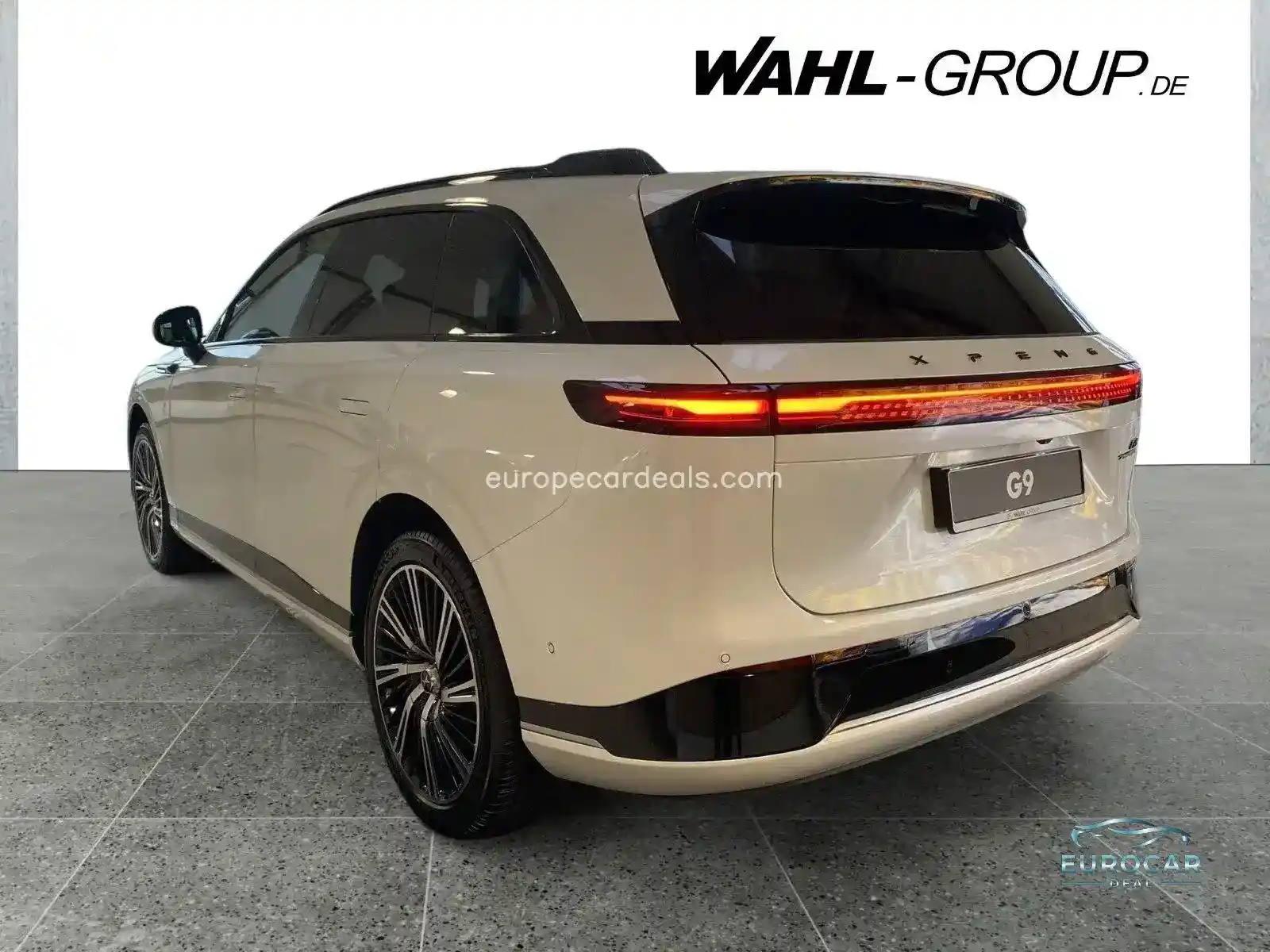XPENG G9