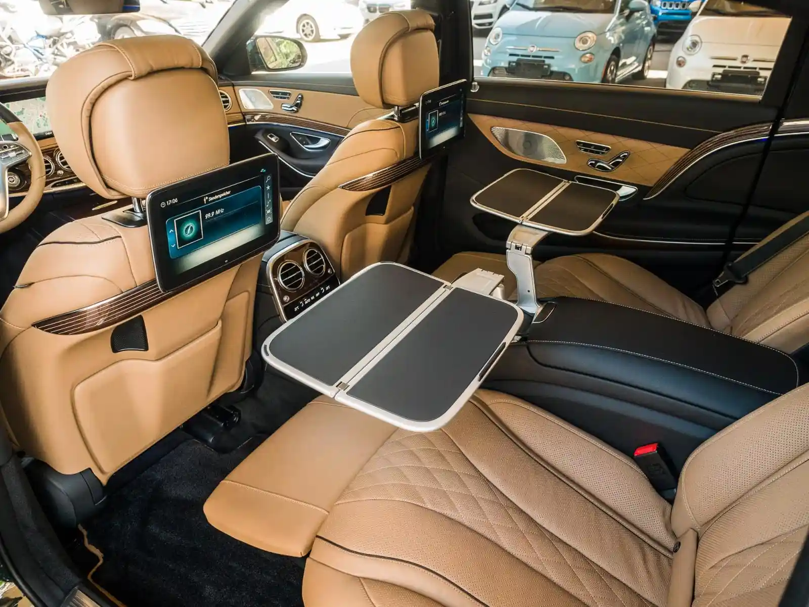 Mercedes-Benz S 560