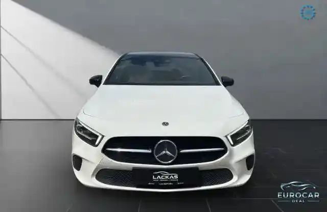 Mercedes-Benz A 220