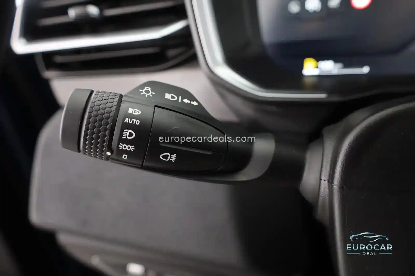 Lynk&Co 01