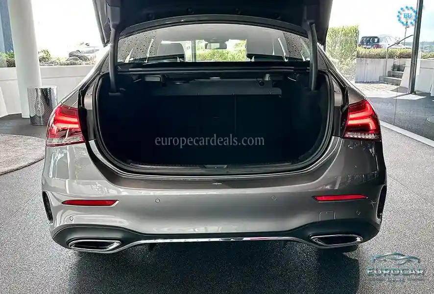 Mercedes-Benz A 220