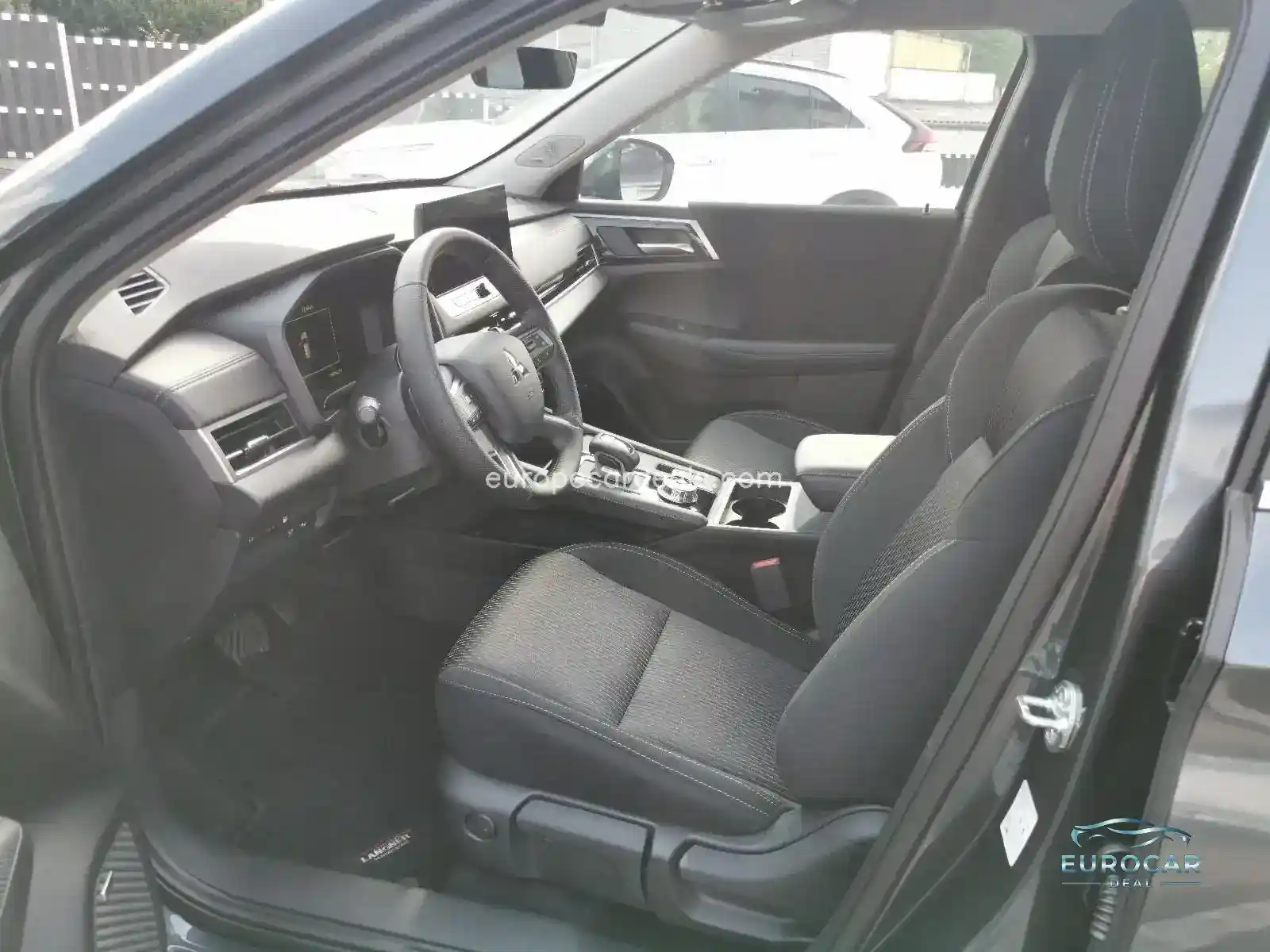 Mitsubishi Plug-in Hybrid Outlander