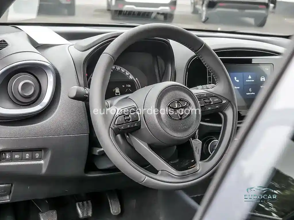 Toyota Aygo (X)