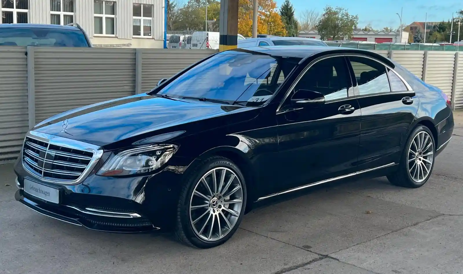 Mercedes-Benz S 560