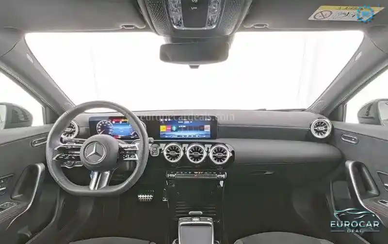 Mercedes-Benz A 220