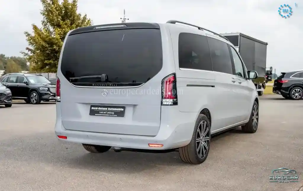 Mercedes-Benz V 250