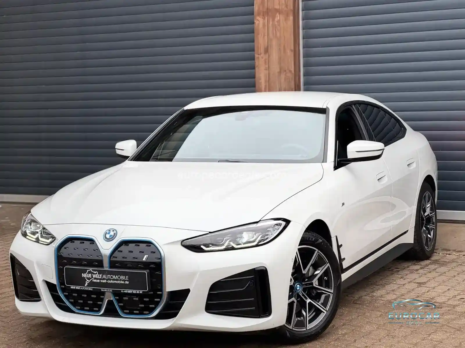 BMW i4