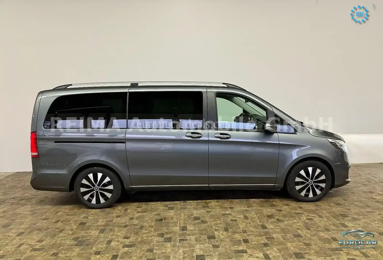 Mercedes-Benz V 250