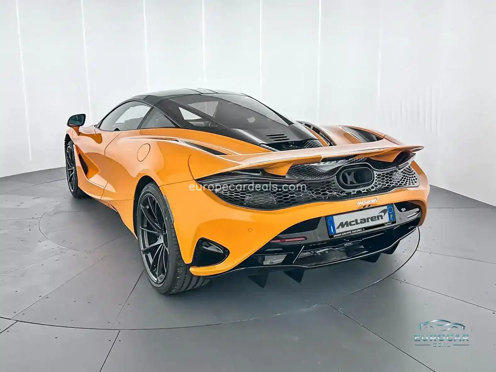 McLaren 750S