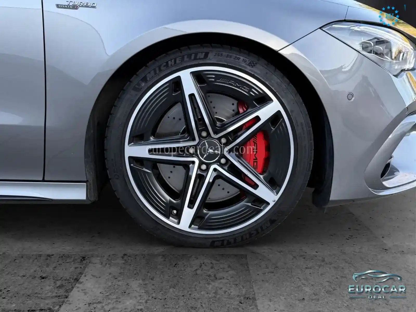 Mercedes-Benz CLA 45 AMG Shooting Brake