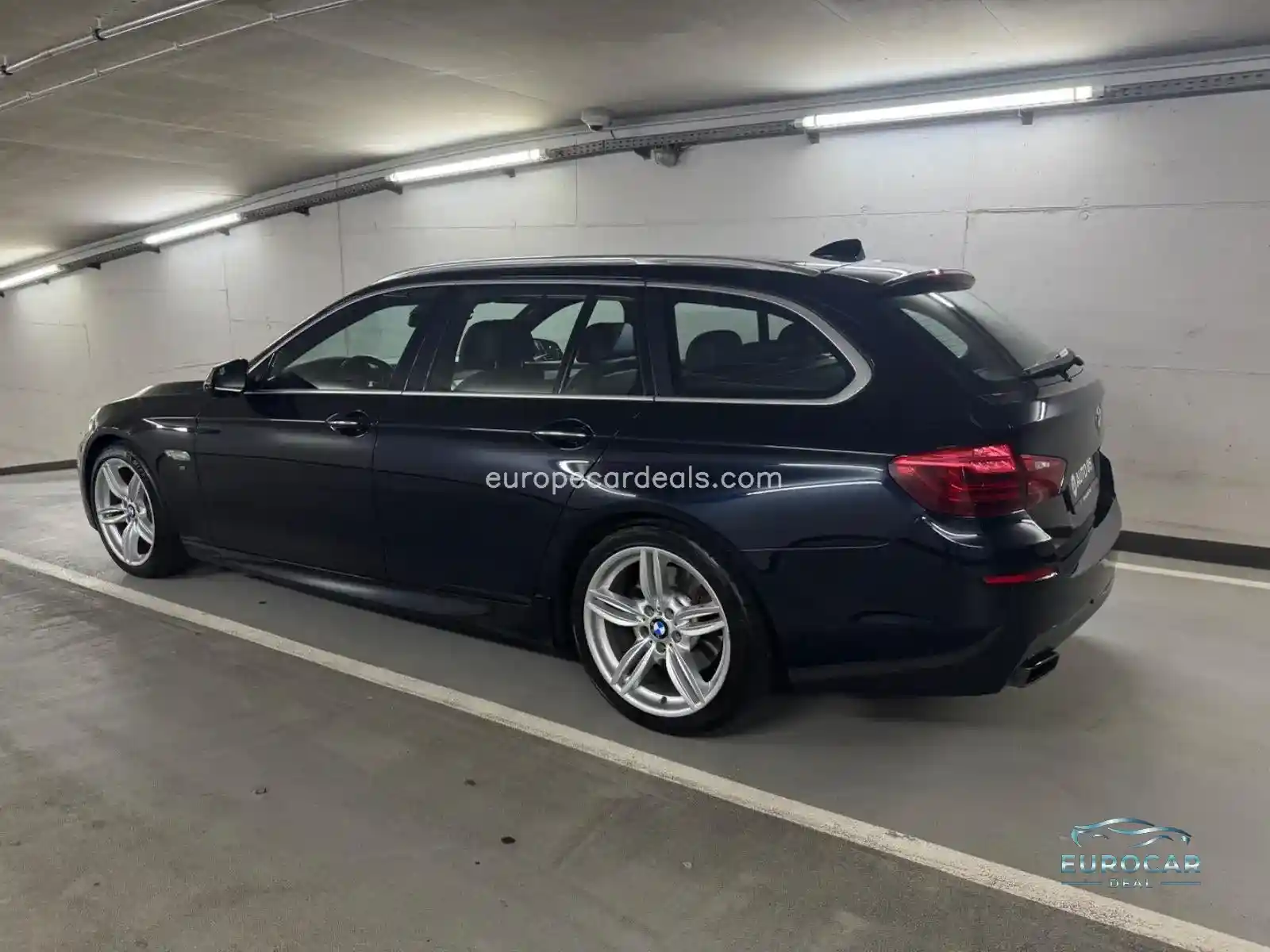 BMW M550