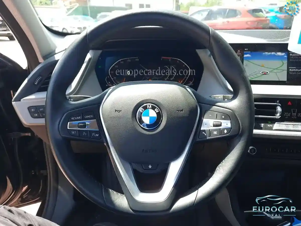 BMW 120