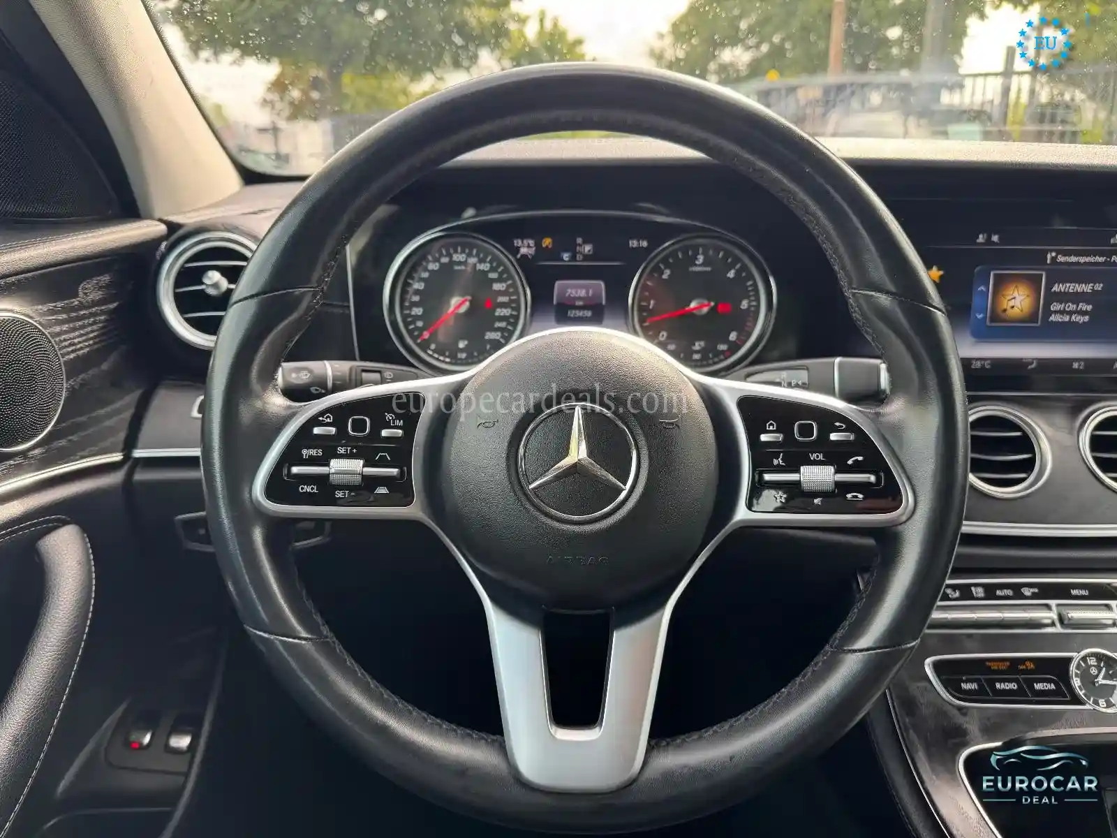 Mercedes-Benz E 400