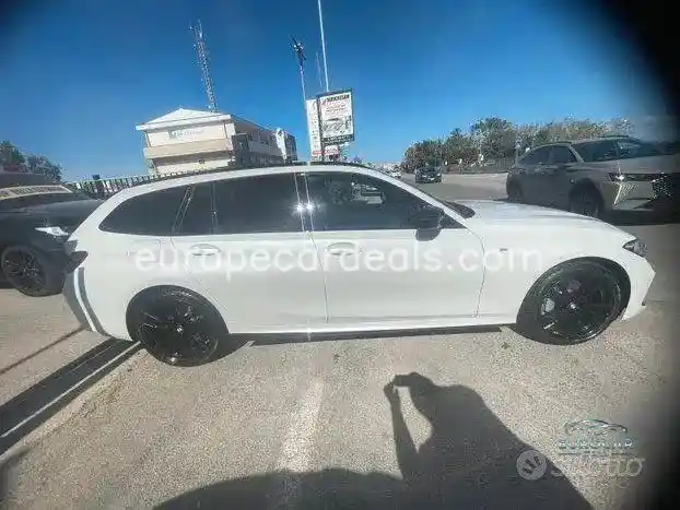 BMW 330