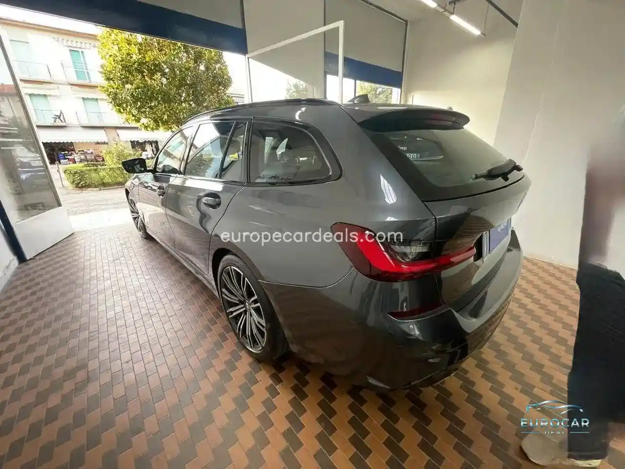BMW 318