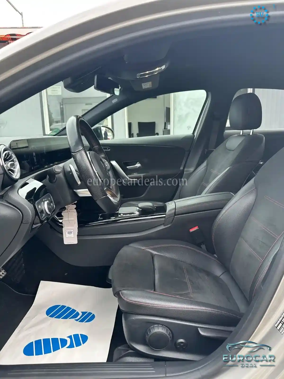 Mercedes-Benz A 220
