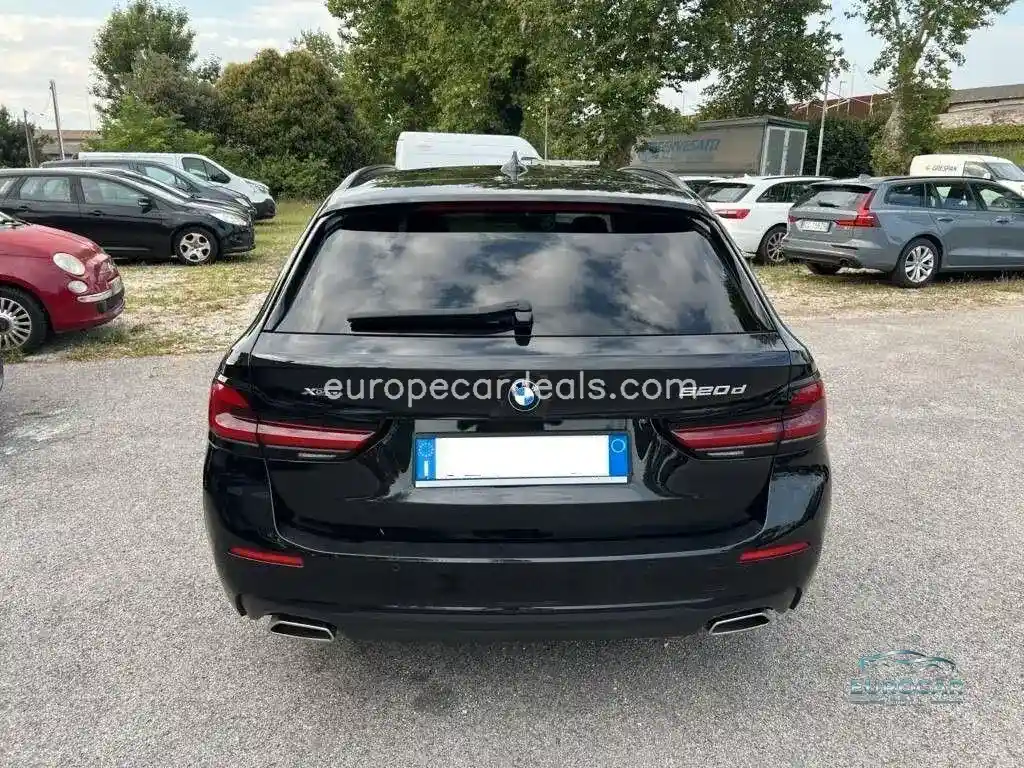 BMW 520