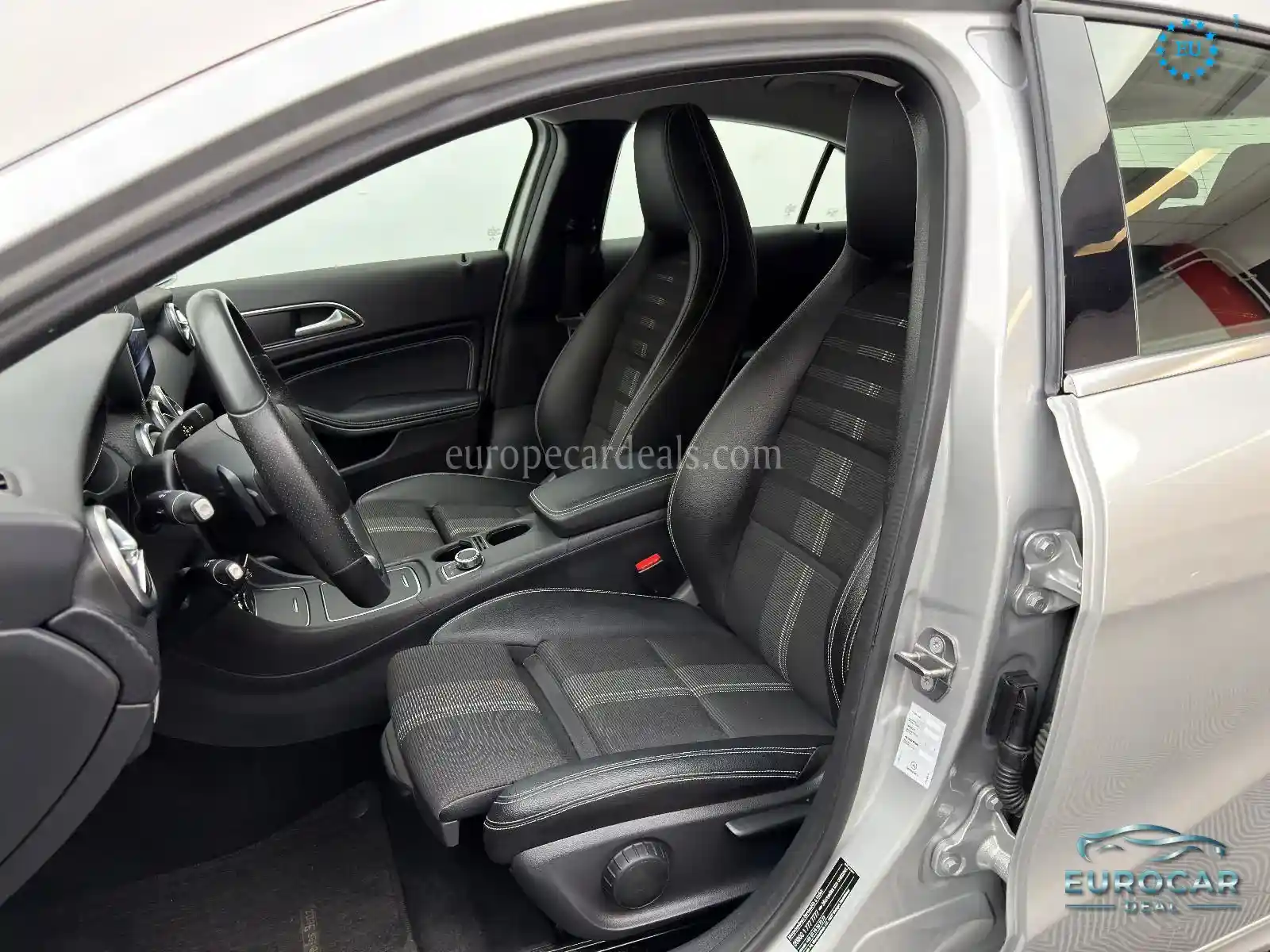 Mercedes-Benz A 220