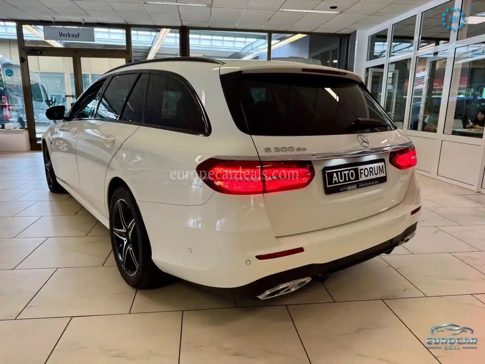 Mercedes-Benz E 300
