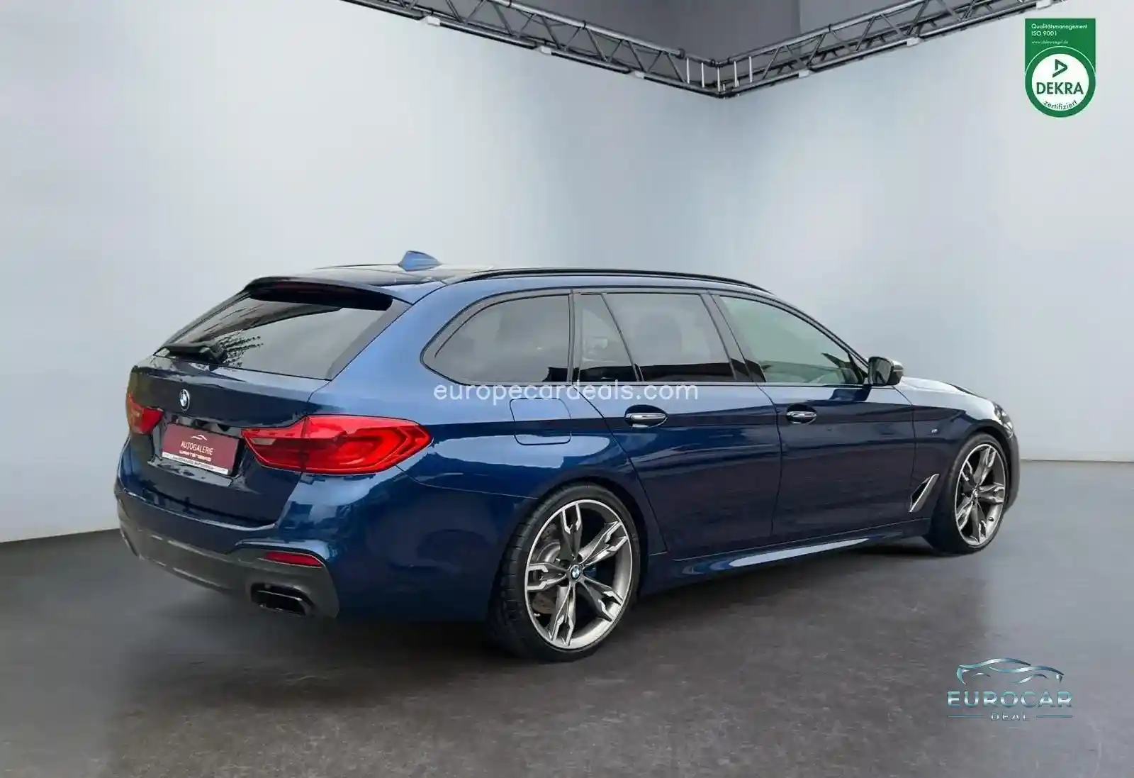 BMW M550