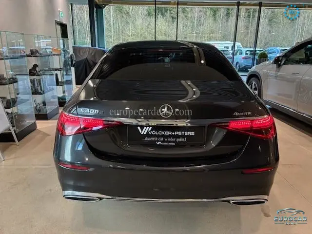 Mercedes-Benz S 400