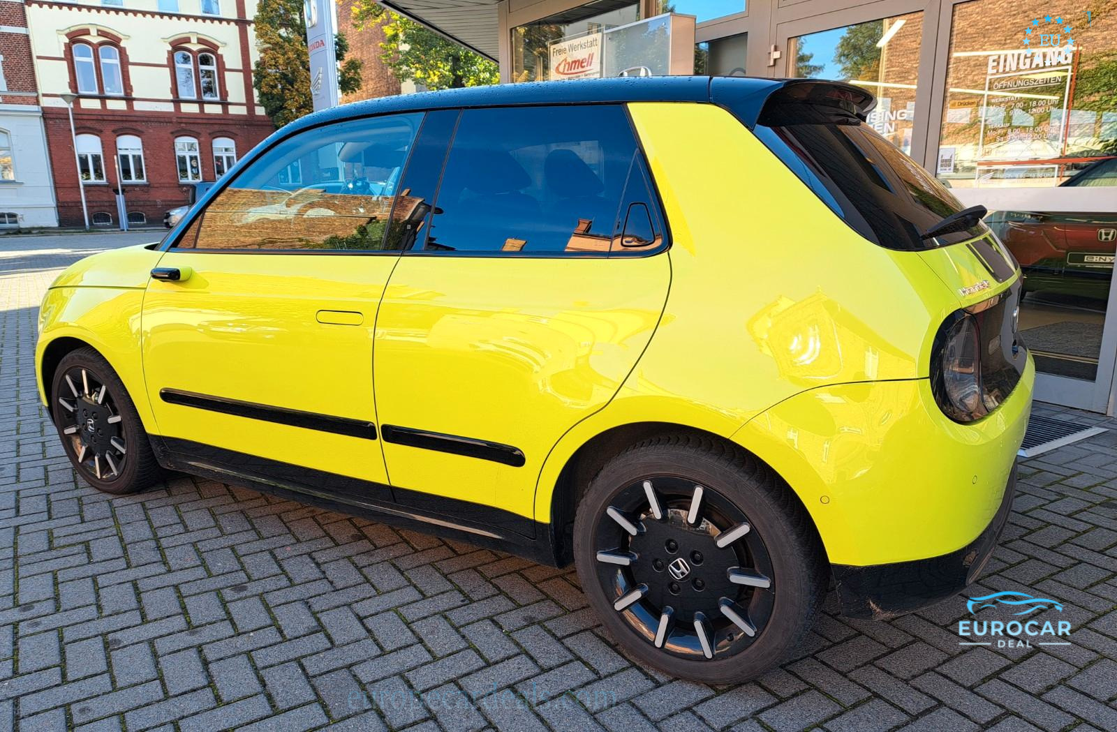 Honda e