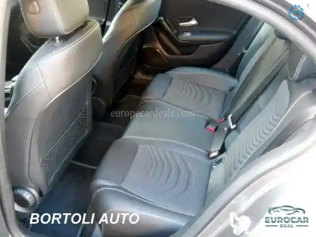Mercedes-Benz A 160