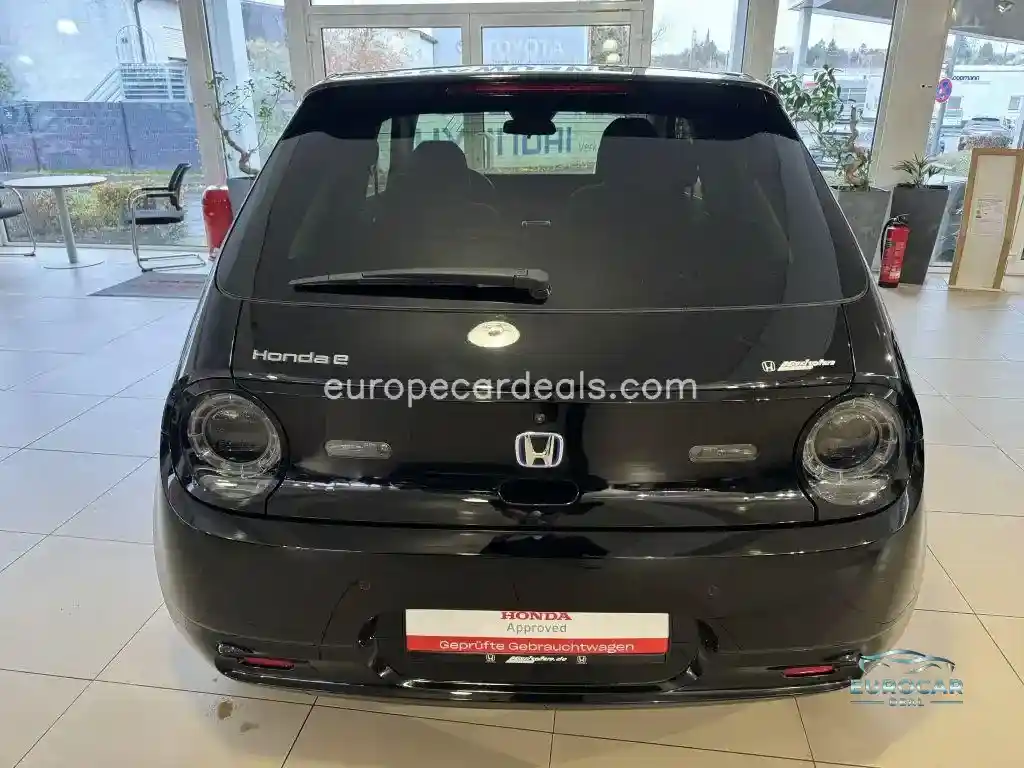 Honda e