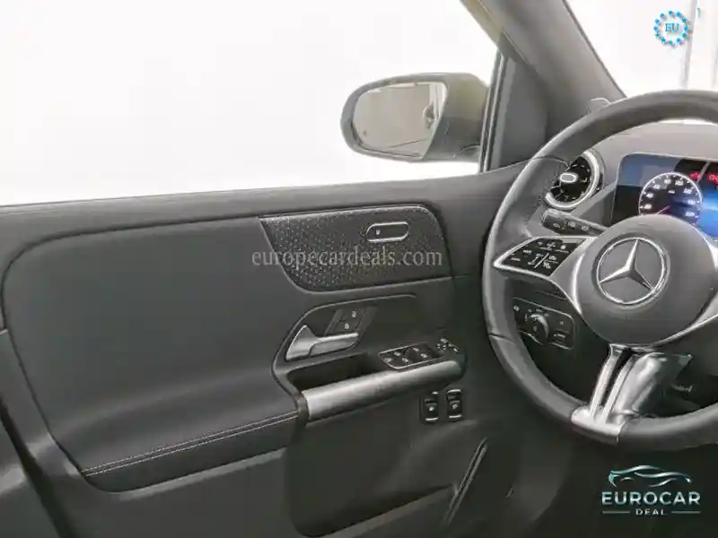 Mercedes-Benz B 250