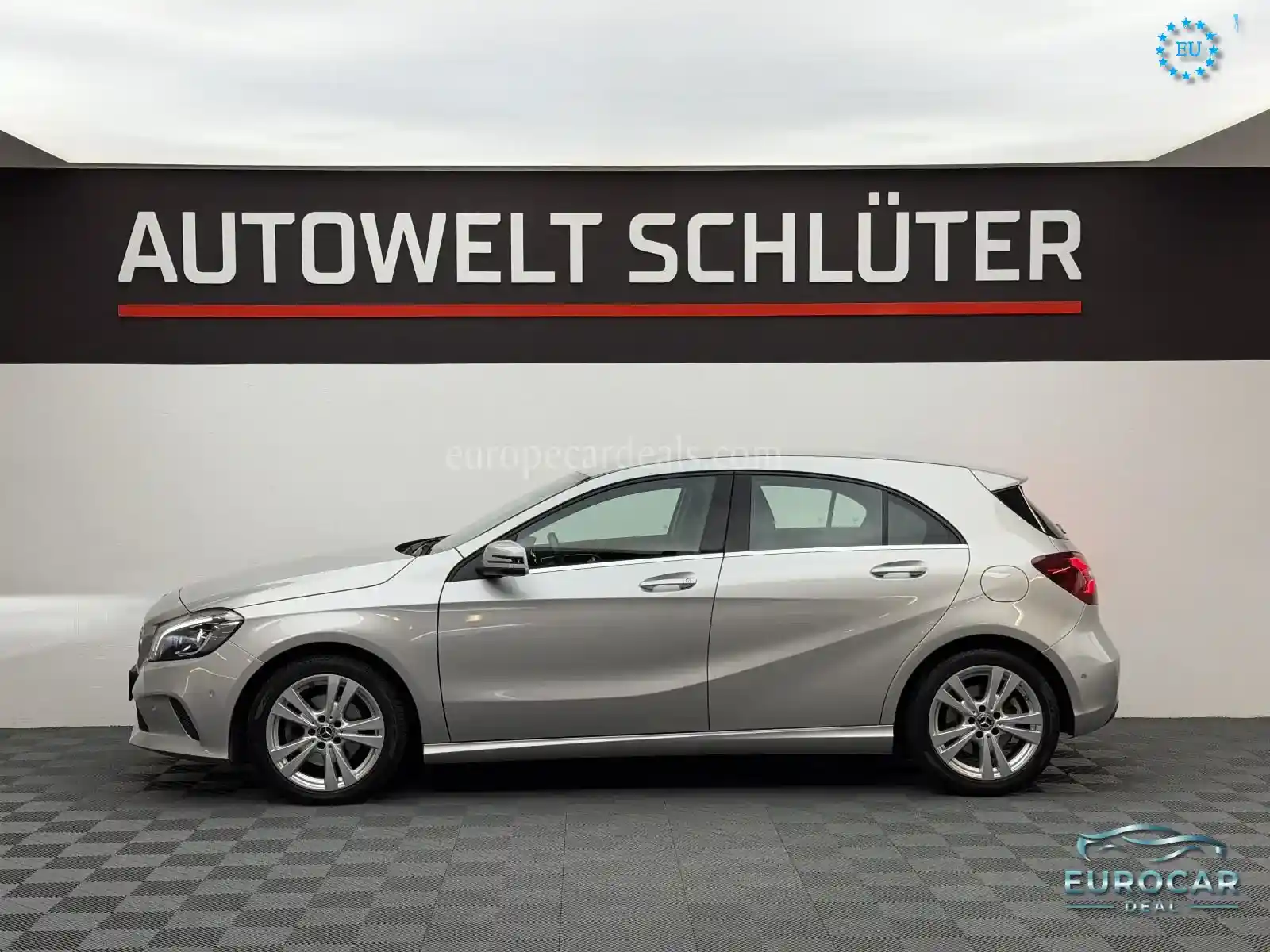 Mercedes-Benz A 220