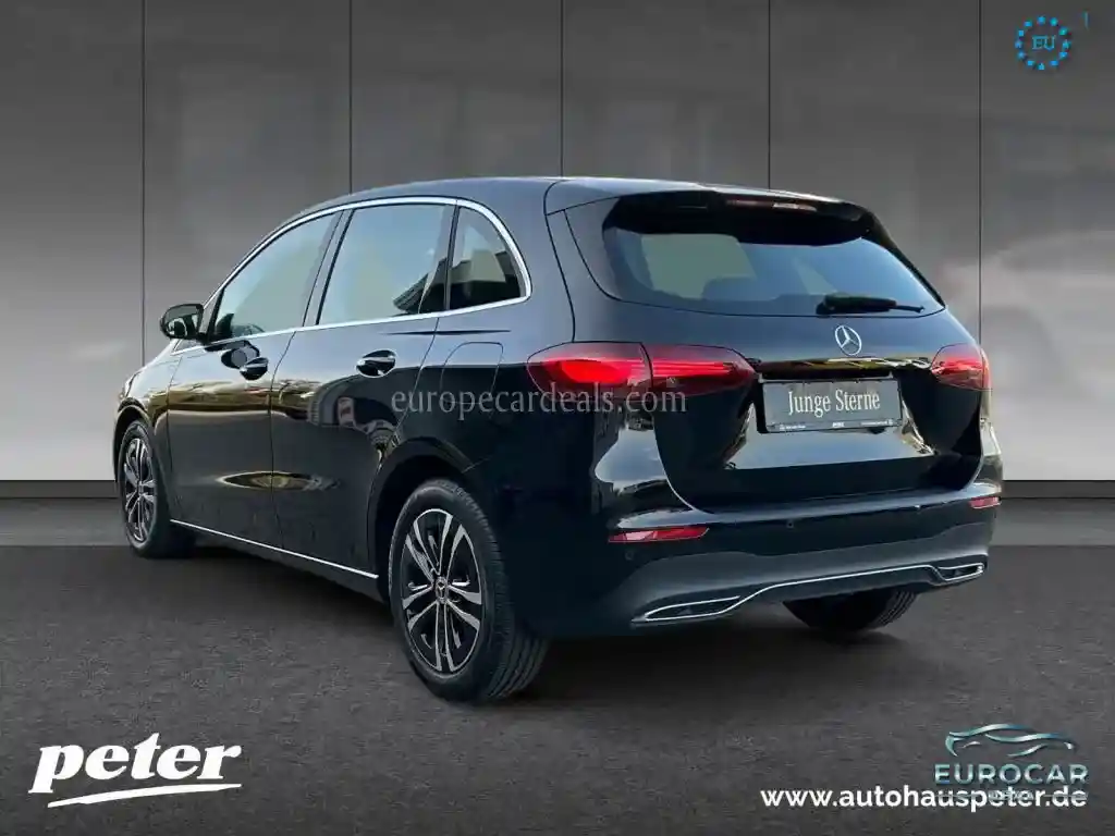 Mercedes-Benz B 180
