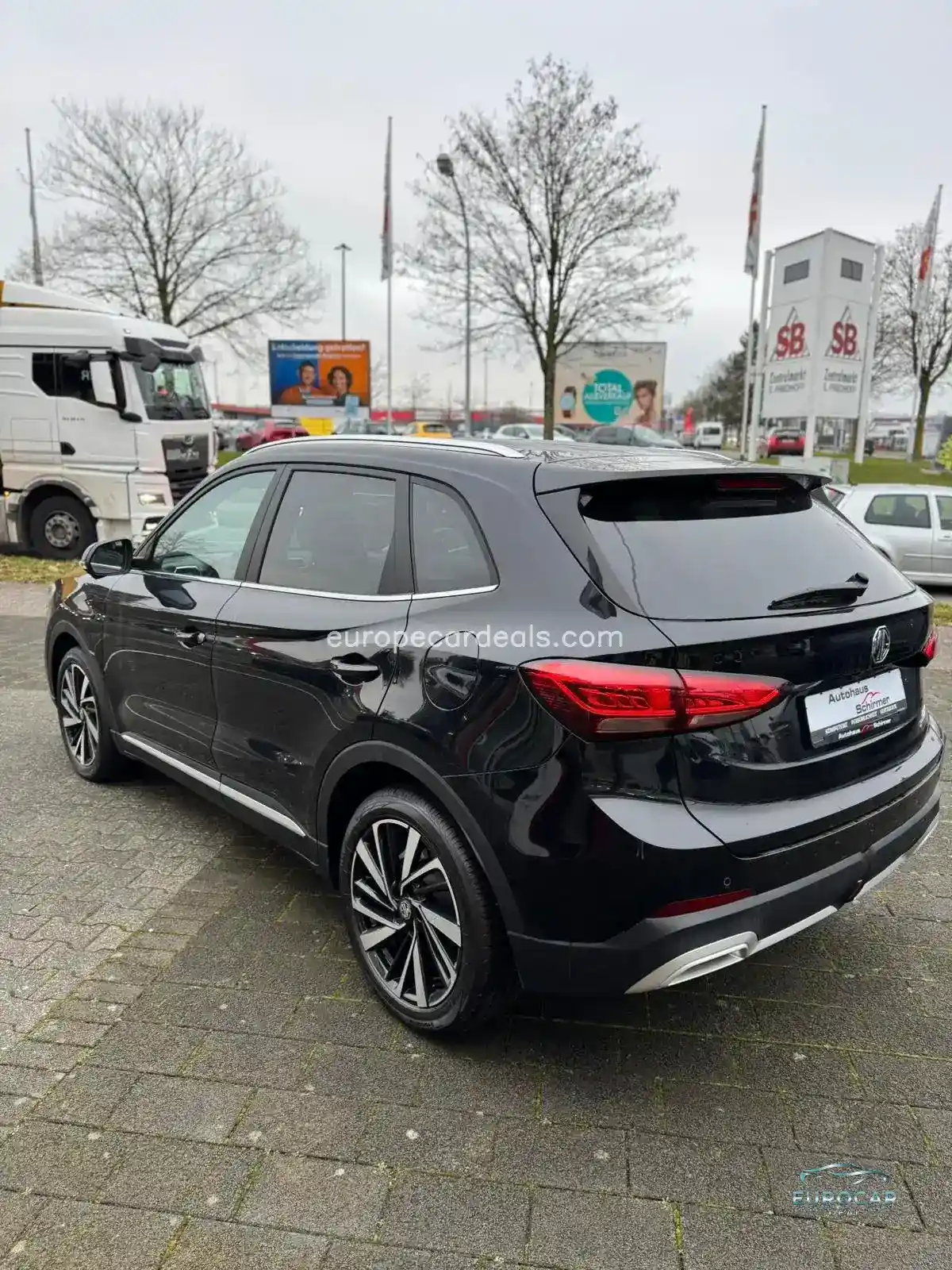 MG ZS
