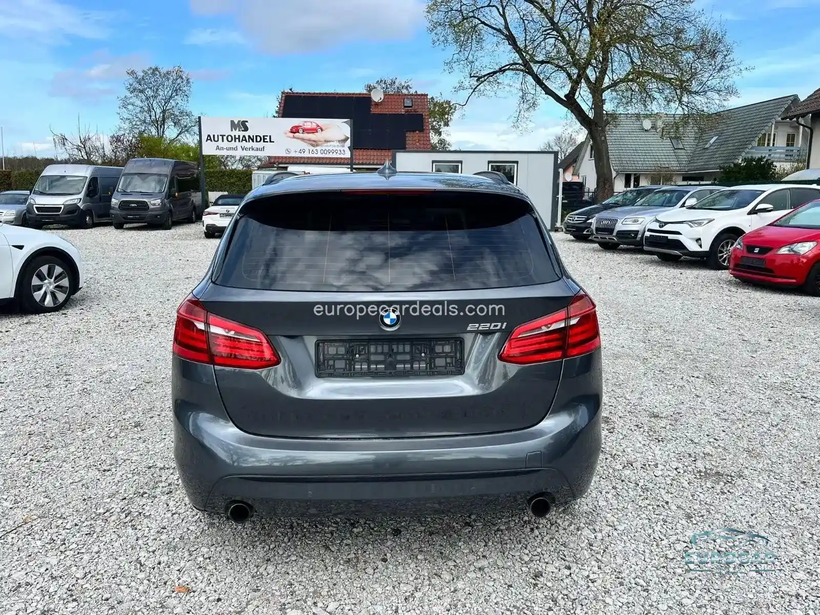 BMW 220