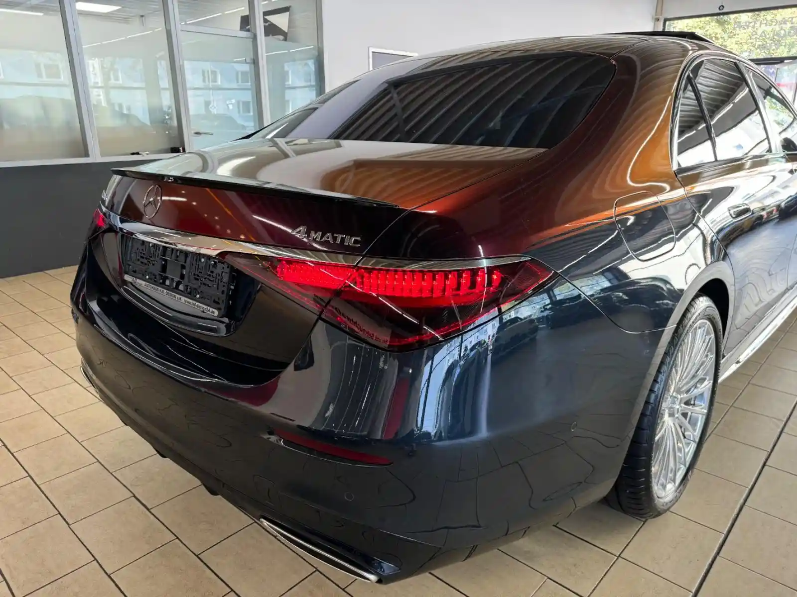 Mercedes-Benz S 500