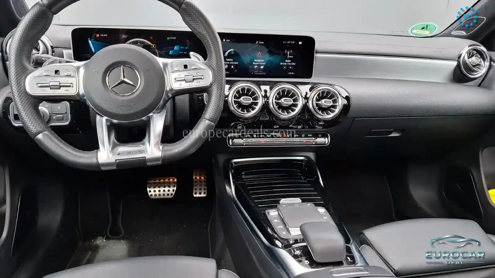 Mercedes-Benz A 35 AMG