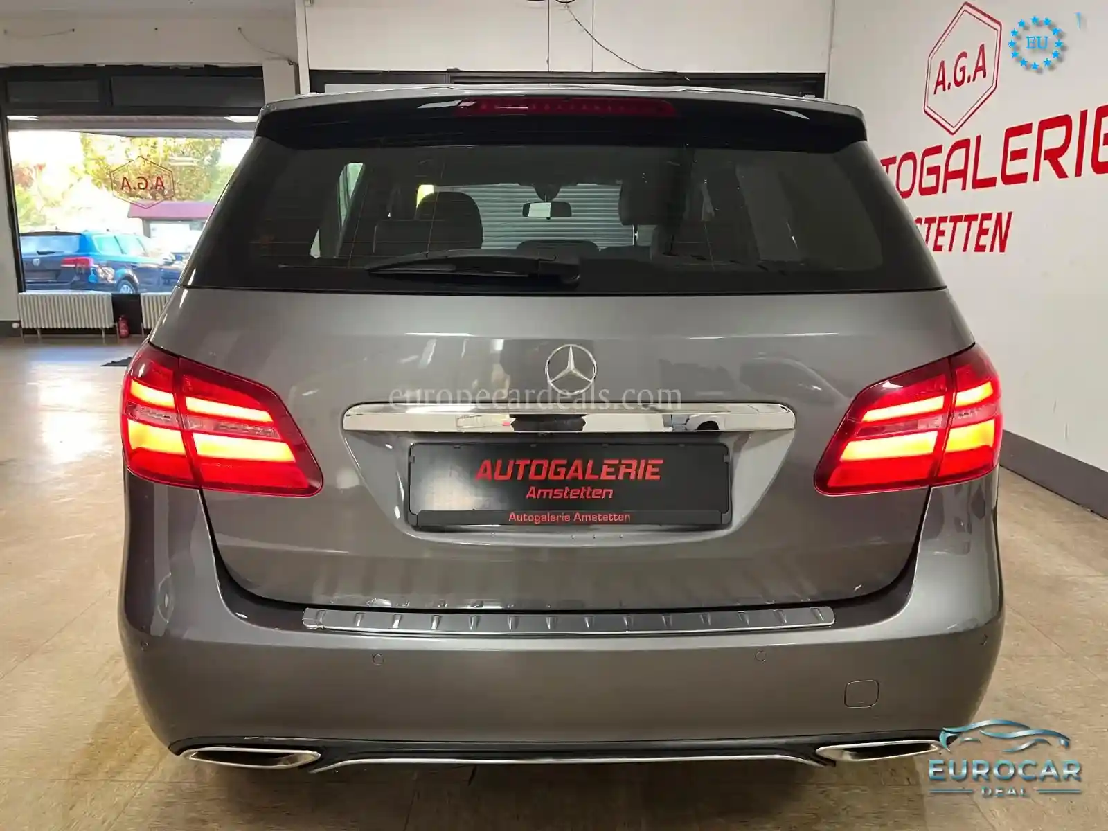 Mercedes-Benz B 200