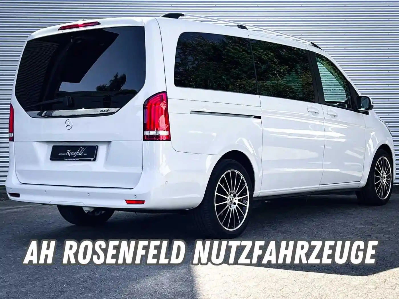 Mercedes-Benz V 250